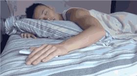 智能家居線路板之防賴床神器