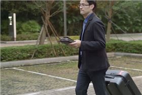 PCB廠之支持無線充電的錢包