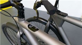 PCB廠之土豪專用電動(dòng)自行車 PCB廠之土豪專用電動(dòng)自行車