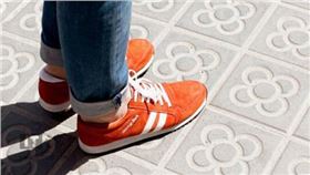 線路板廠之穿上這雙鞋，就不會(huì)迷路了