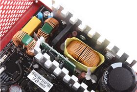 如何通過元件擺放來改善PCB的EMI？