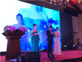 深聯(lián)線路板廠榮獲勤上彩易達(dá)光電2016年“杰出貢獻(xiàn)獎”