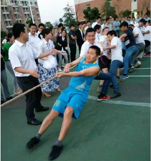 贛州深聯(lián)PCB廠拔河比賽開幕啦！??！