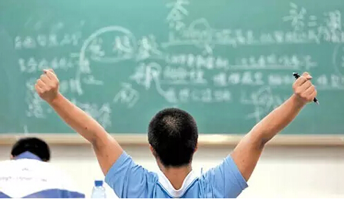 高考季，深聯(lián)電路板廠與你在一起！