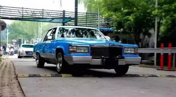 PCB廠：再這樣過減速帶，你的車壽命至少減三年！