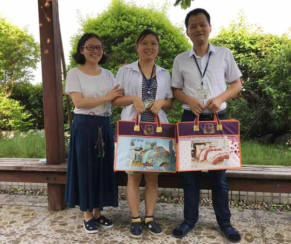 深圳電路板廠深聯(lián)電路“擦花露銅隊”奪得第二季度擦花項目PK賽冠軍