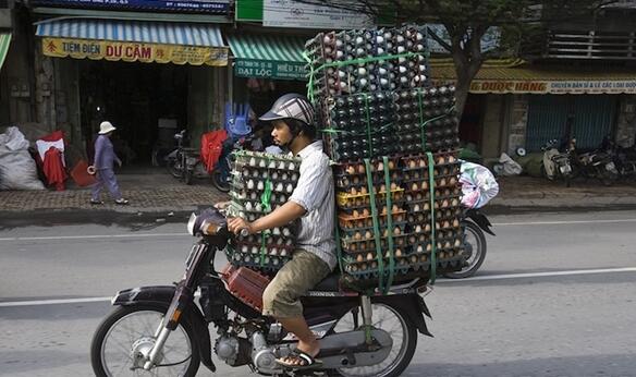 電池電路板教你秋天電池保養(yǎng)小常識 電池電路板教你秋天電池保養(yǎng)小常識