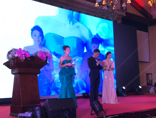 深聯(lián)線(xiàn)路板廠(chǎng)榮獲勤上彩易達(dá)光電2016年“杰出貢獻(xiàn)獎(jiǎng)”