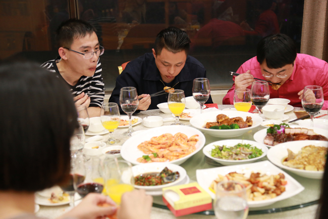 深聯(lián)線(xiàn)路板廠(chǎng)市場(chǎng)部新春聚會(huì)回顧