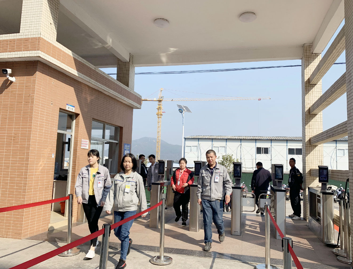 DCIM(1).jpg DCIM(1).jpg