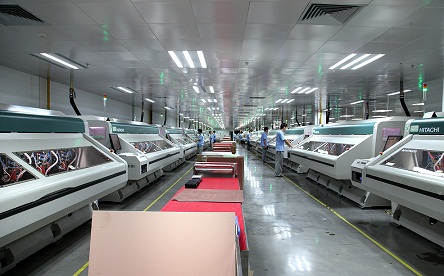 深聯(lián)電路日立鉆機(jī)